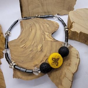 Distressed Bee Beaded Bracelet | Handmade Nature Lover Gift